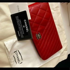 Chanel wallet